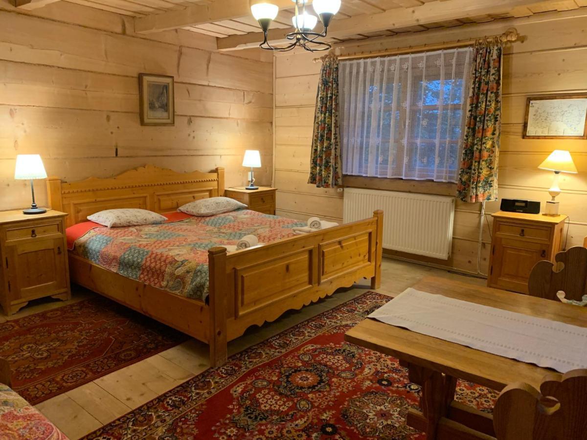 Habitación en casa particular Wynajem Pokoi-willa Pod Smrekami Zakopane