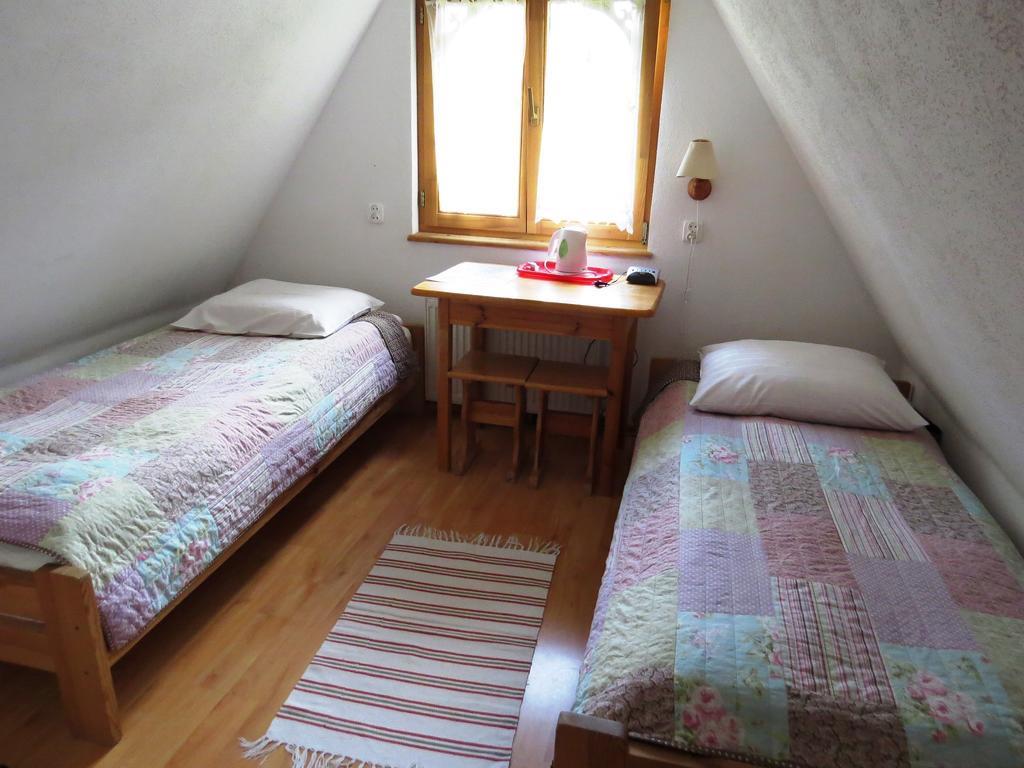 Habitación en casa particular Wynajem Pokoi-willa Pod Smrekami